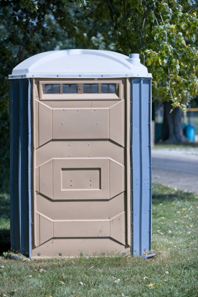 Portable Toilet Options We Offer in Augusta, WI
